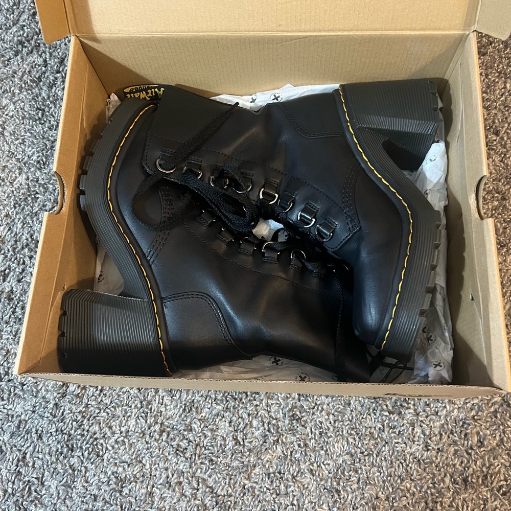 Doc Martens Chesney Lace-Up Boots